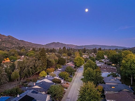 Santa Rosa, California, 95409, United States, 3 Bedrooms Bedrooms, ,2 BathroomsBathrooms,Residential,Forsale,1985932