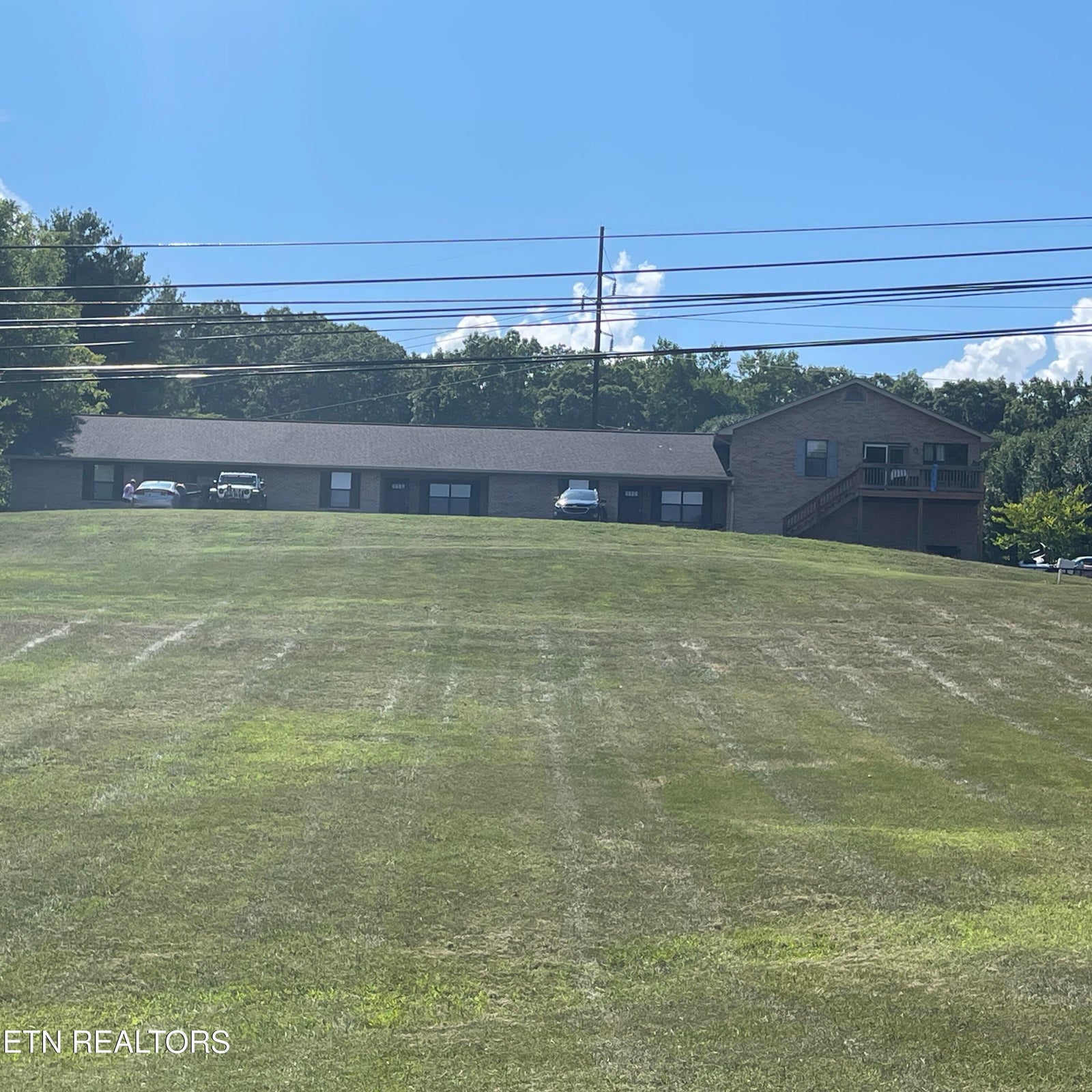 Kodak, Tennessee, 37764, United States, 2 Bedrooms Bedrooms, ,2 BathroomsBathrooms,Residential,Forsale,1973589