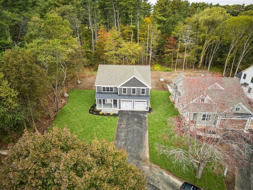 Portsmouth, New Hampshire, 03801, United States, 4 Bedrooms Bedrooms, ,2.5 BathroomsBathrooms,Residential,Forsale,2002371