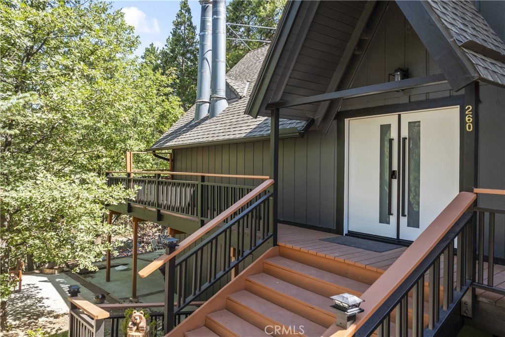 Lake Arrowhead, California, 92352, United States, 4 Bedrooms Bedrooms, ,3 BathroomsBathrooms,Residential,Forsale,1971037