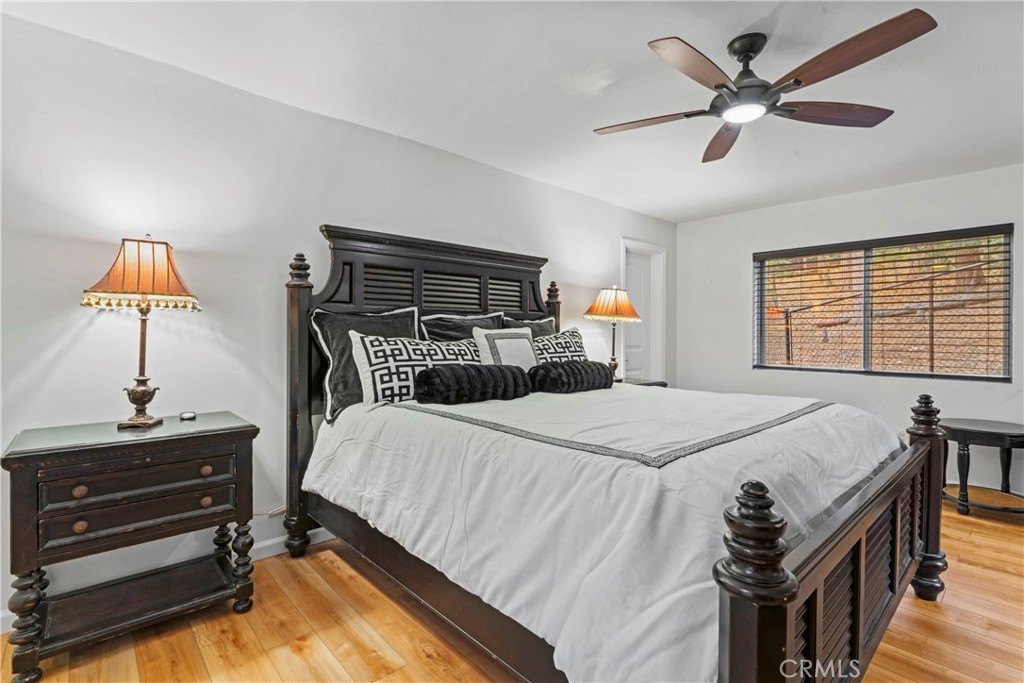 Lake Arrowhead, California, 92352, United States, 4 Bedrooms Bedrooms, ,3 BathroomsBathrooms,Residential,Forsale,1971037