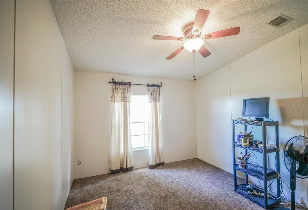 MORRISTON, Florida, 32668, United States, 4 Bedrooms Bedrooms, ,2 BathroomsBathrooms,Residential,Forsale,1994117