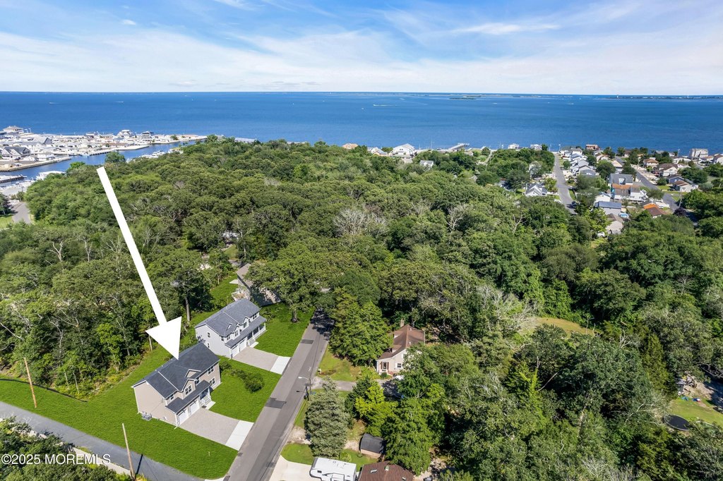 Waretown, New Jersey, 08758, United States, 5 Bedrooms Bedrooms, ,3 BathroomsBathrooms,Residential,Forsale,1964525