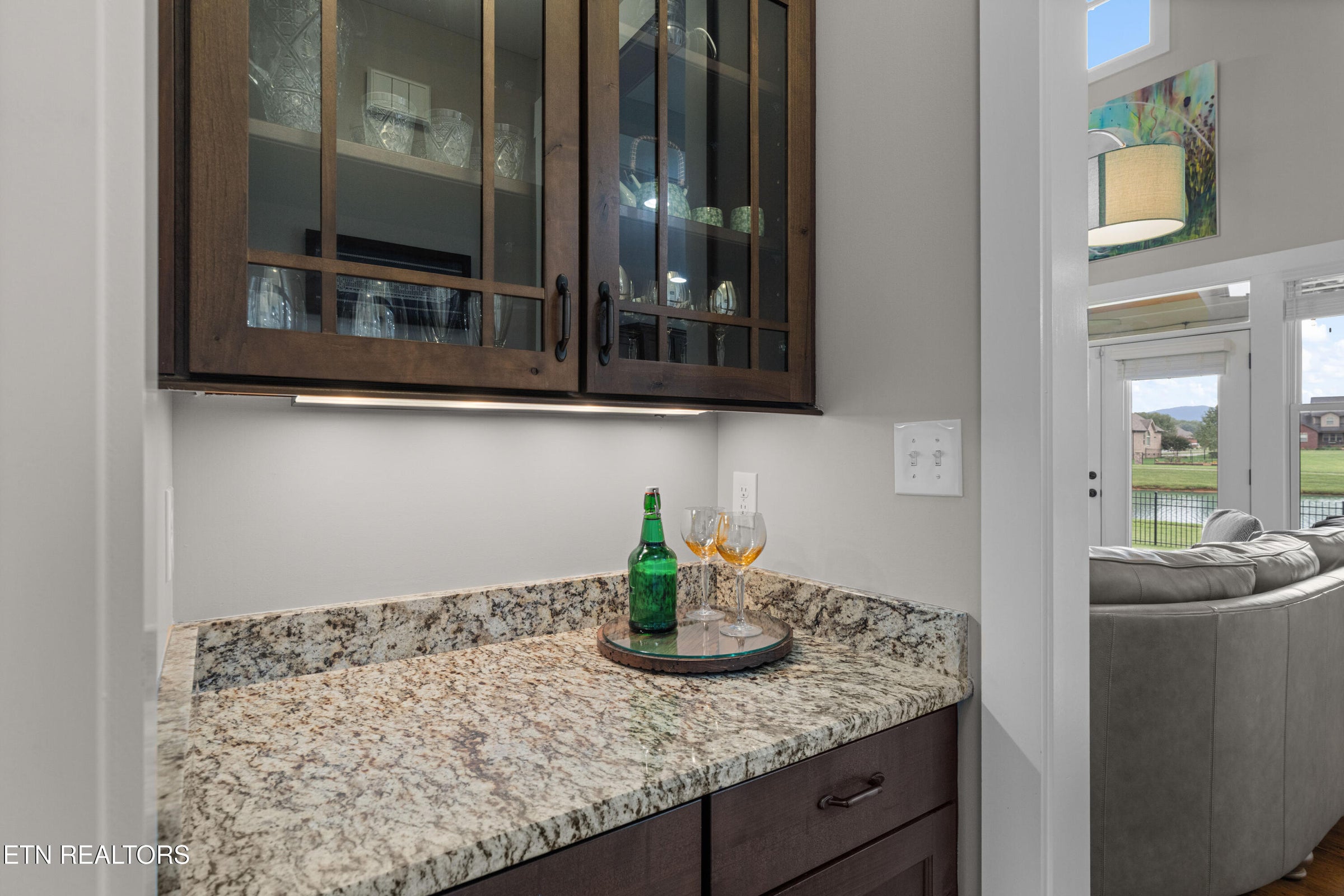 Maryville, Tennessee, 37804, United States, 4 Bedrooms Bedrooms, ,2 BathroomsBathrooms,Residential,Forsale,1973599