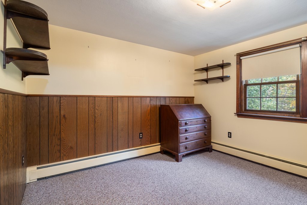 Eliot, Maine, 03903, United States, 4 Bedrooms Bedrooms, ,2 BathroomsBathrooms,Residential,Forsale,2002417