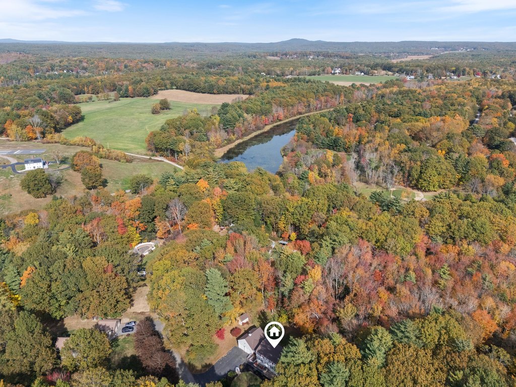 Eliot, Maine, 03903, United States, 4 Bedrooms Bedrooms, ,2 BathroomsBathrooms,Residential,Forsale,2002417
