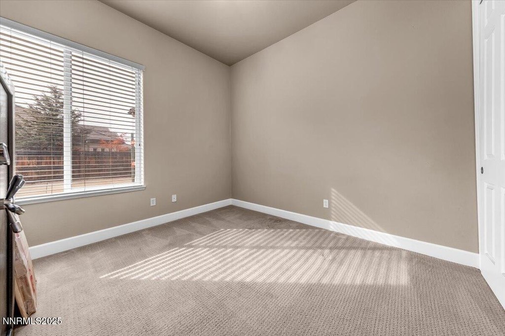 Sparks, Nevada, 89436, United States, 4 Bedrooms Bedrooms, ,3 BathroomsBathrooms,Residential,Forsale,1993789