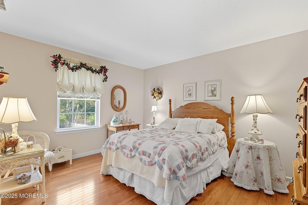 Toms River, New Jersey, 08753, United States, 4 Bedrooms Bedrooms, ,3 BathroomsBathrooms,Residential,Forsale,1994036