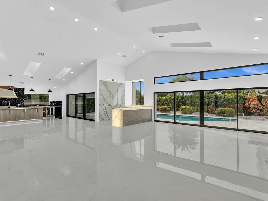 Boca Raton, Florida, 33433, United States, 5 Bedrooms Bedrooms, ,3.5 BathroomsBathrooms,Residential,Forsale,2009931