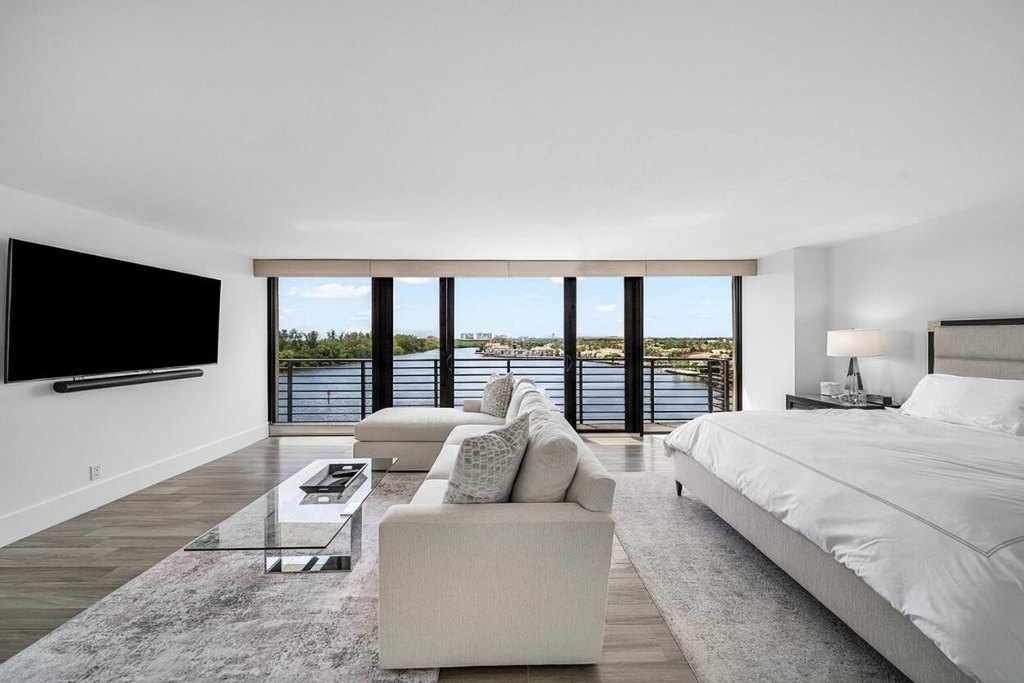 Boca Raton, Florida, 33431, United States, 2 Bedrooms Bedrooms, ,3 BathroomsBathrooms,Residential,Forsale,2004195