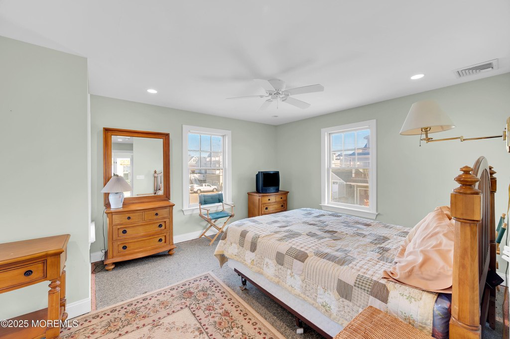 Manasquan, New Jersey, 08736, United States, 5 Bedrooms Bedrooms, ,3.5 BathroomsBathrooms,Residential,Forsale,1984562