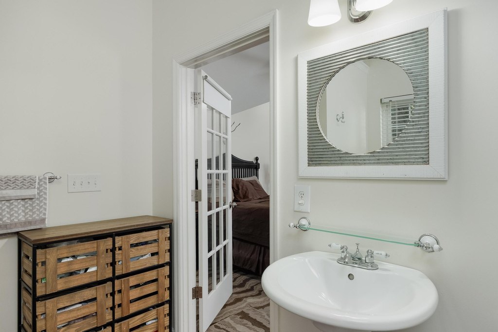 Ooltewah, Tennessee, 37363, United States, 2 Bedrooms Bedrooms, ,2 BathroomsBathrooms,Residential,Forsale,1922159