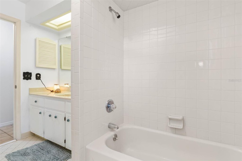 PALM COAST, Florida, 32137, United States, 3 Bedrooms Bedrooms, ,2 BathroomsBathrooms,Residential,Forsale,1990129