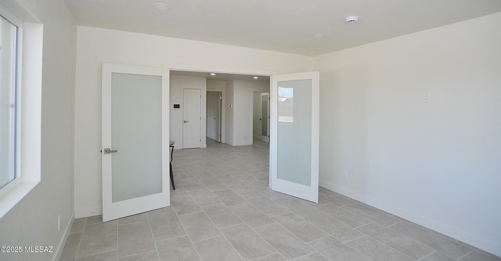 Tucson, Arizona, 85719, United States, 4 Bedrooms Bedrooms, ,5 BathroomsBathrooms,Residential,Forsale,1990105