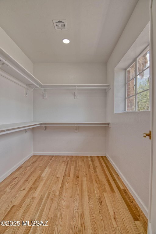 Tucson, Arizona, 85711, United States, 4 Bedrooms Bedrooms, ,2 BathroomsBathrooms,Residential,Forsale,1990103