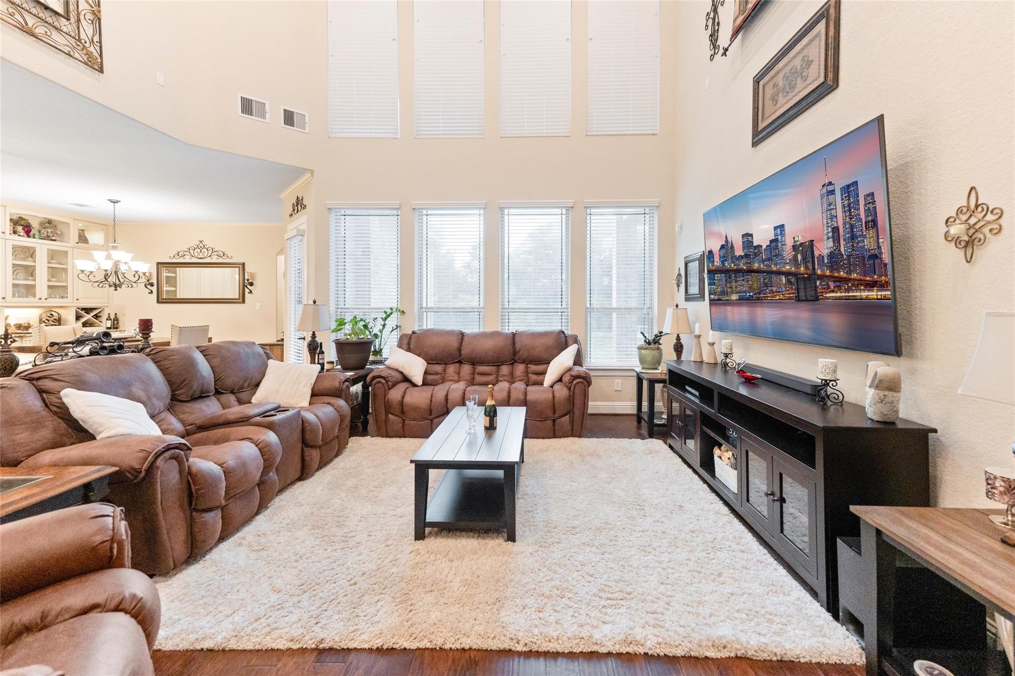 Pinehurst, Texas, 77362, United States, 5 Bedrooms Bedrooms, ,4 BathroomsBathrooms,Residential,Forsale,1973420