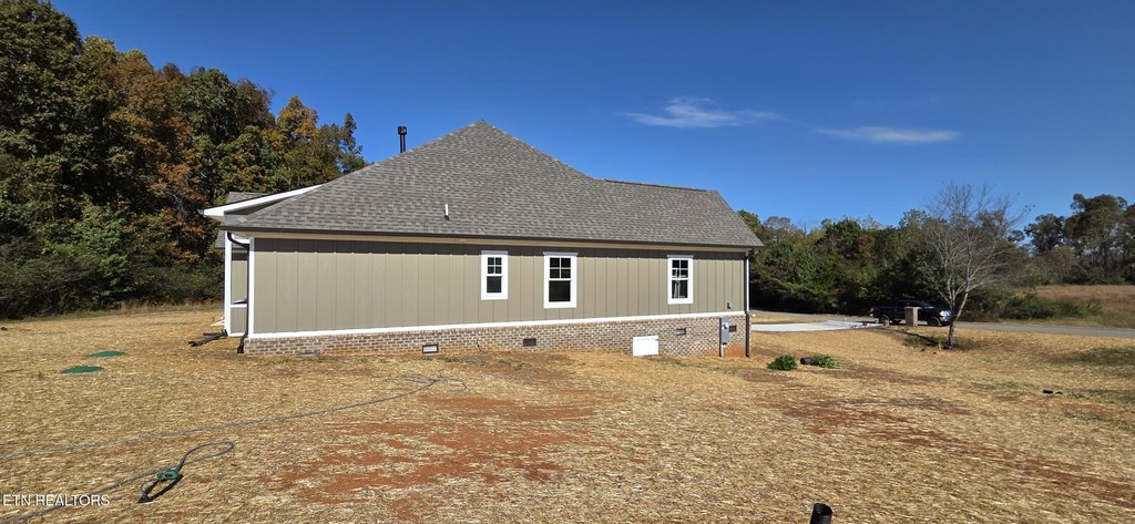 Madisonville, Tennessee, 37354, United States, 3 Bedrooms Bedrooms, ,2 BathroomsBathrooms,Residential,Forsale,1973608