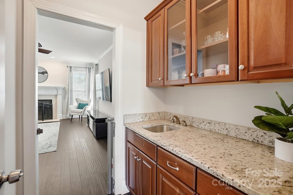 Charlotte, North Carolina, 28269, United States, 5 Bedrooms Bedrooms, ,3.5 BathroomsBathrooms,Residential,Forsale,2004568