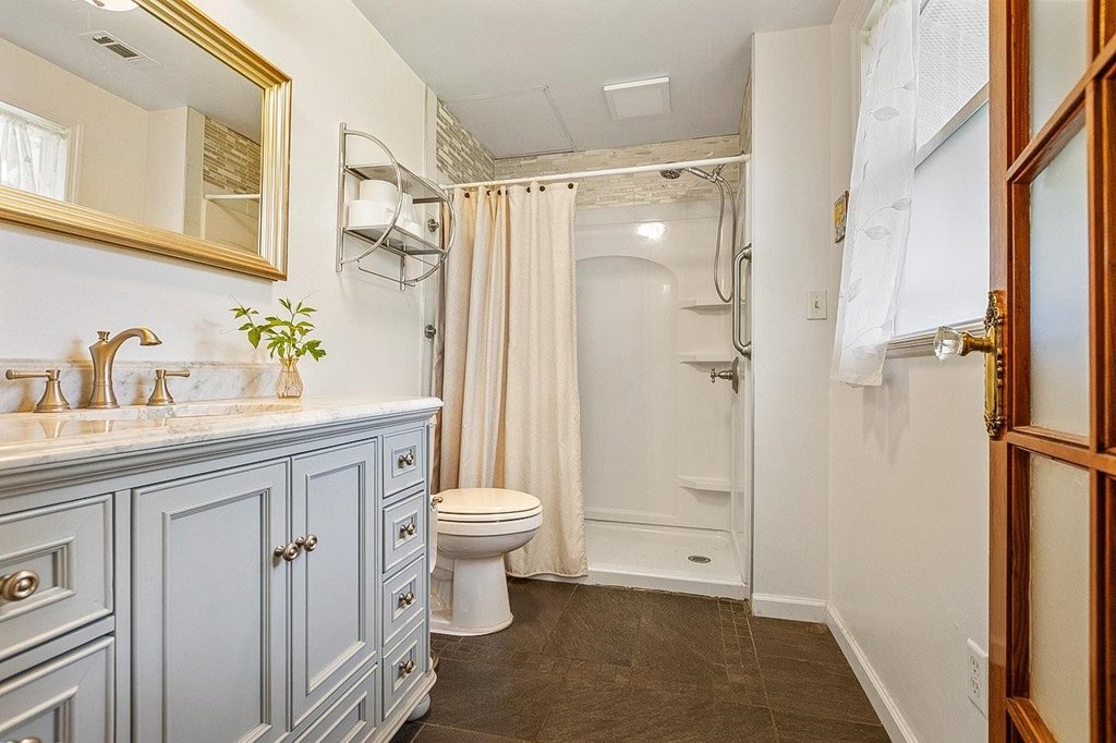 Monticello, Florida, 32344, United States, 3 Bedrooms Bedrooms, ,3 BathroomsBathrooms,Residential,Forsale,1995098