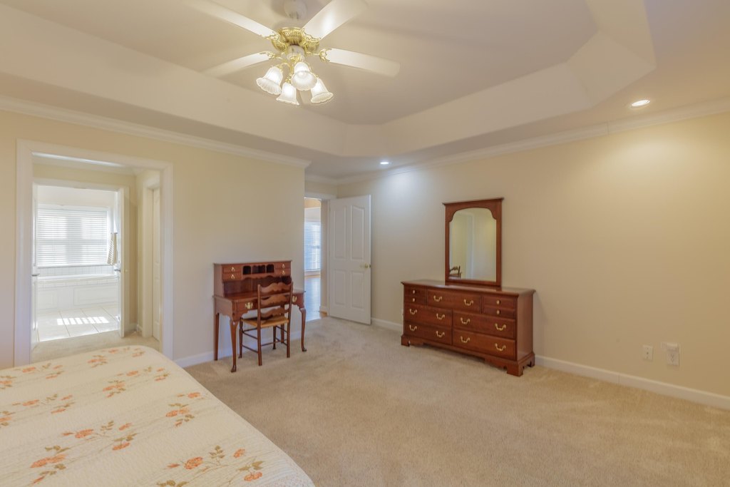 Hixson, Tennessee, 37343, United States, 4 Bedrooms Bedrooms, ,3.5 BathroomsBathrooms,Residential,Forsale,1995322