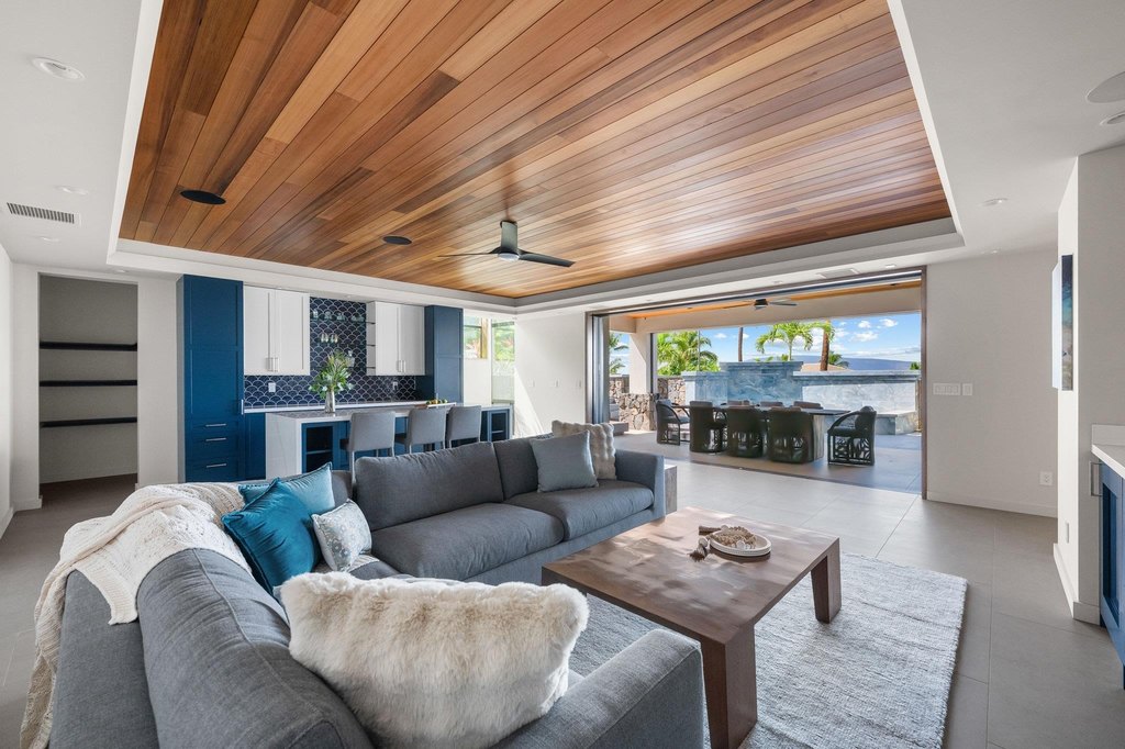 Lahaina, Hawaii, 96761, United States, 4 Bedrooms Bedrooms, ,4 BathroomsBathrooms,Residential,Forsale,2004548