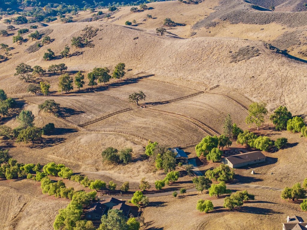 SANTA YNEZ, California, 93460, United States, 4 Bedrooms Bedrooms, ,6 BathroomsBathrooms,Residential,Forsale,2004323