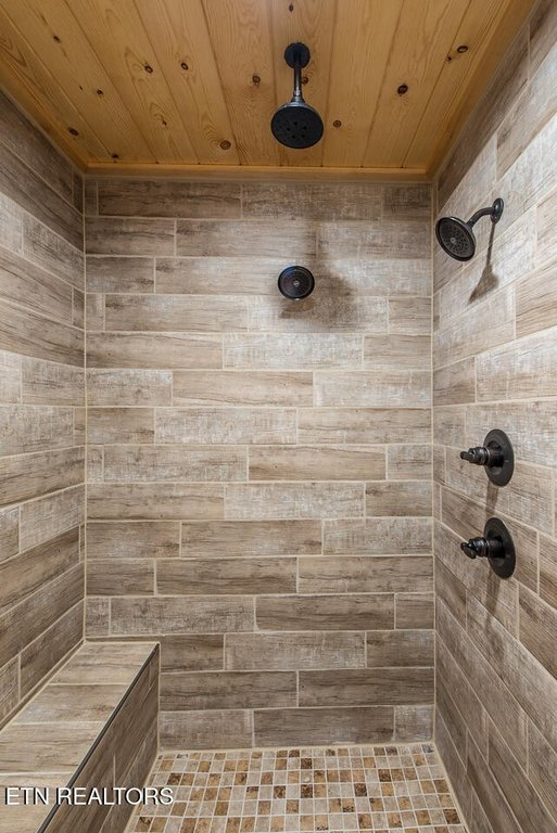 Gatlinburg, Tennessee, 37738, United States, 4 Bedrooms Bedrooms, ,4 BathroomsBathrooms,Residential,Forsale,1910238