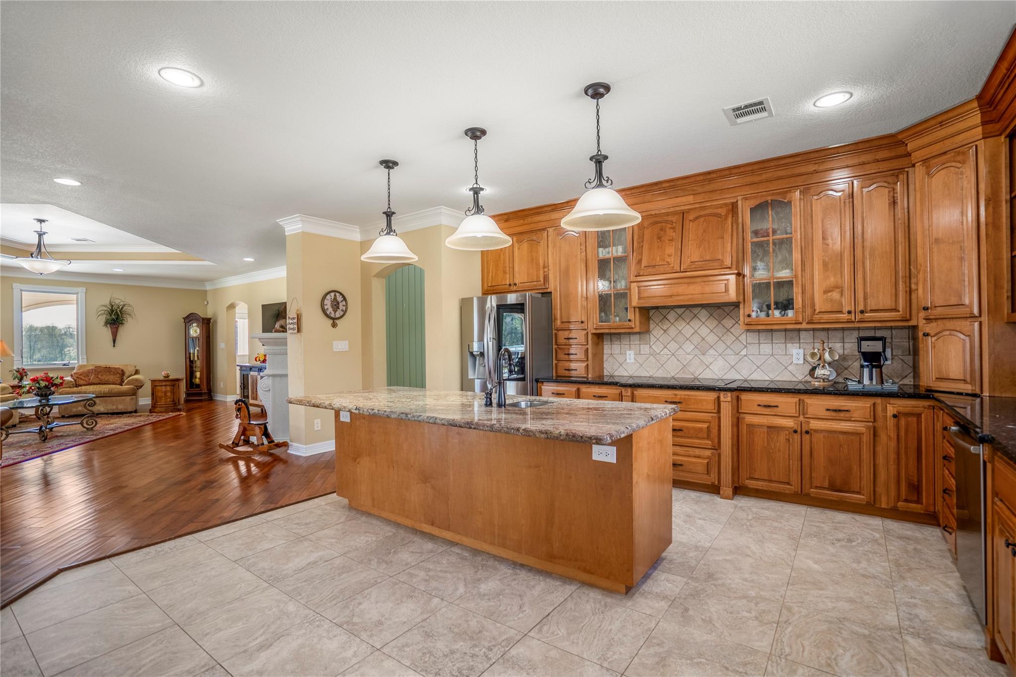 Cleveland, Texas, 77328, United States, 3 Bedrooms Bedrooms, ,3 BathroomsBathrooms,Residential,Forsale,1973440