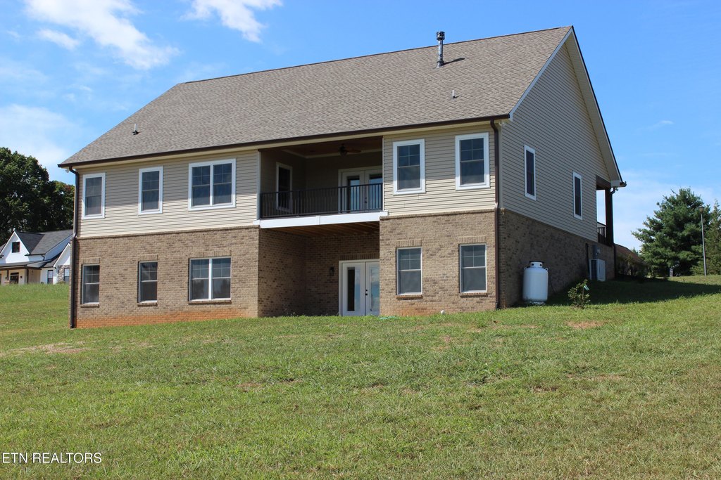 Madisonville, Tennessee, 37354, United States, 3 Bedrooms Bedrooms, ,3 BathroomsBathrooms,Residential,Forsale,1893807