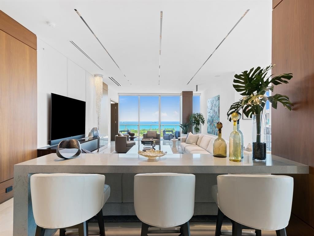 Fort Lauderdale, Florida, 33304, United States, 3 Bedrooms Bedrooms, ,3.5 BathroomsBathrooms,Residential,Forsale,1994074