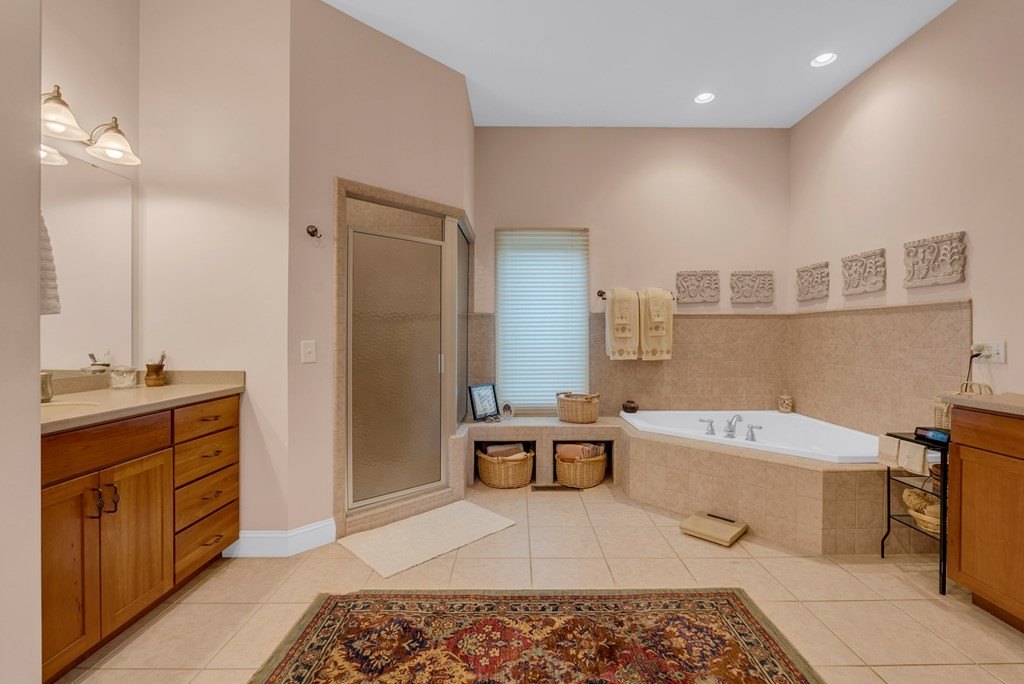 SPARTA, Tennessee, 38583, United States, 3 Bedrooms Bedrooms, ,3.5 BathroomsBathrooms,Residential,Forsale,1929832