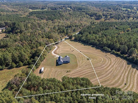 Bostic, North Carolina, 28018, United States, 3 Bedrooms Bedrooms, ,2 BathroomsBathrooms,Residential,Forsale,1985990