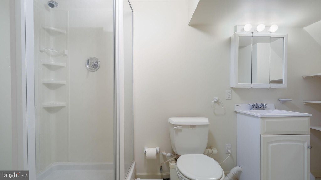 WARMINSTER, Pennsylvania, 18974, United States, 4 Bedrooms Bedrooms, ,3.5 BathroomsBathrooms,Residential,Forsale,1973392