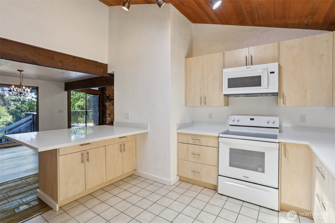 Granite Falls, Washington, 98252, United States, 3 Bedrooms Bedrooms, ,2 BathroomsBathrooms,Residential,Forsale,1990715