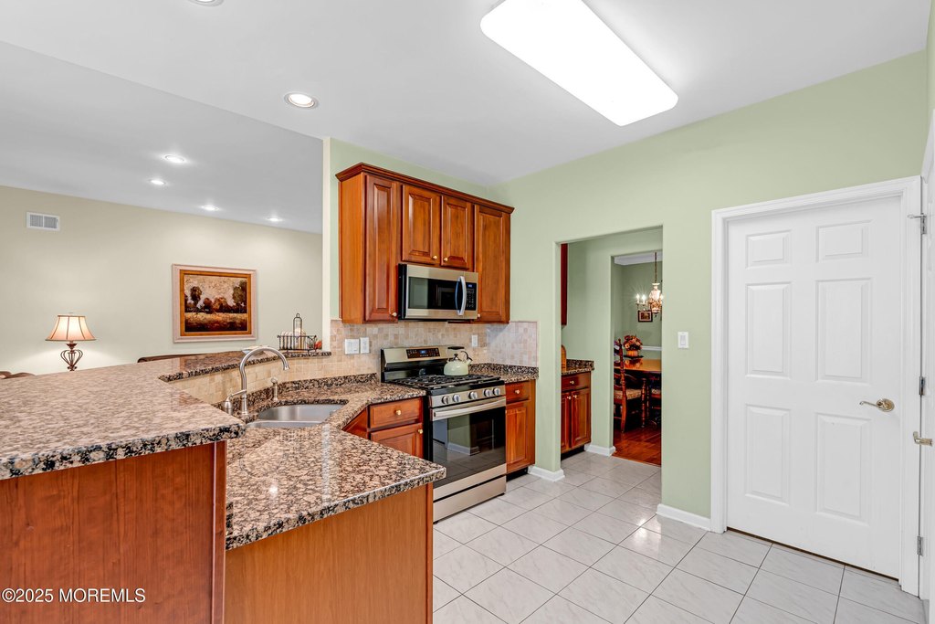 Manchester, New Jersey, 08759, United States, 3 Bedrooms Bedrooms, ,2 BathroomsBathrooms,Residential,Forsale,2008428