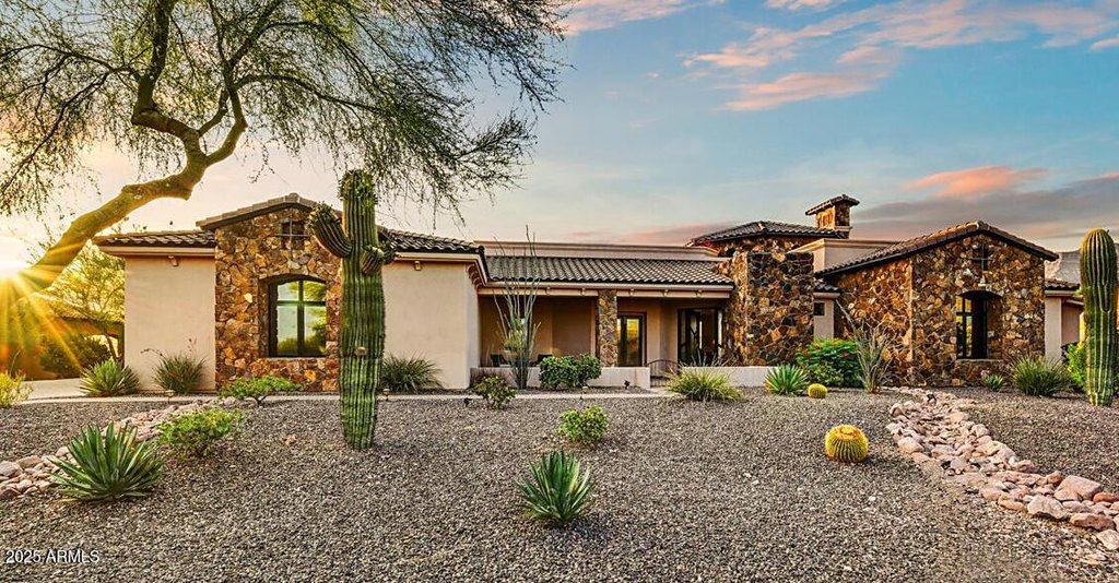 Gold Canyon, Arizona, 85118, United States, 3 Bedrooms Bedrooms, ,4 BathroomsBathrooms,Residential,Forsale,1884331