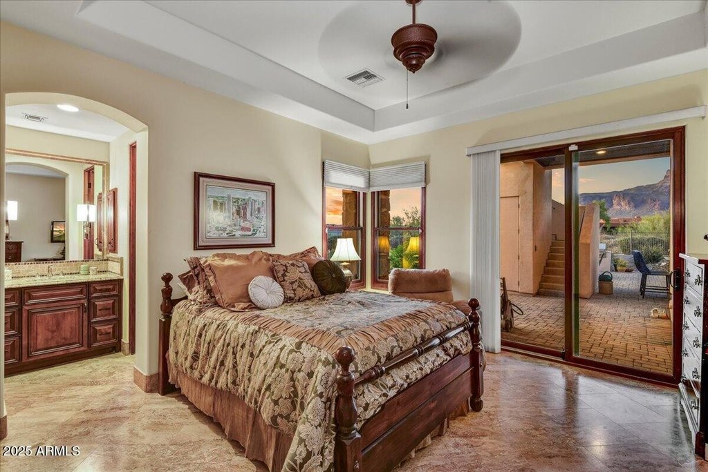 Gold Canyon, Arizona, 85118, United States, 3 Bedrooms Bedrooms, ,4 BathroomsBathrooms,Residential,Forsale,1884331