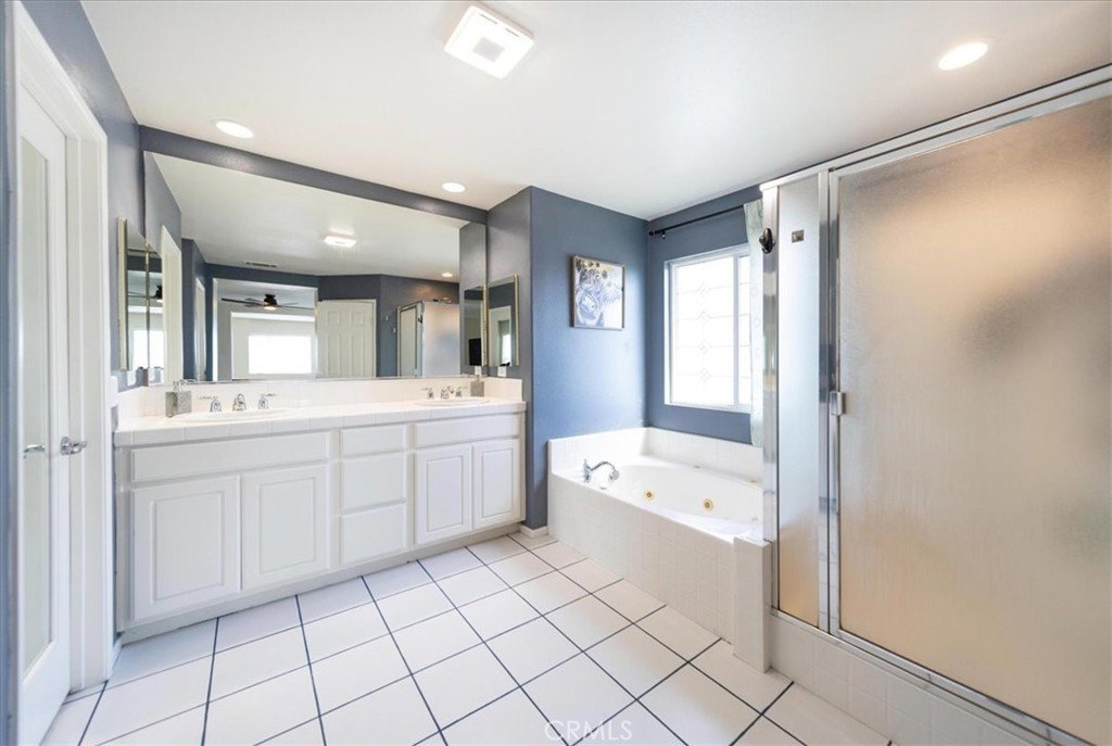 Winchester, California, 92596, United States, 5 Bedrooms Bedrooms, ,4 BathroomsBathrooms,Residential,Forsale,2004222