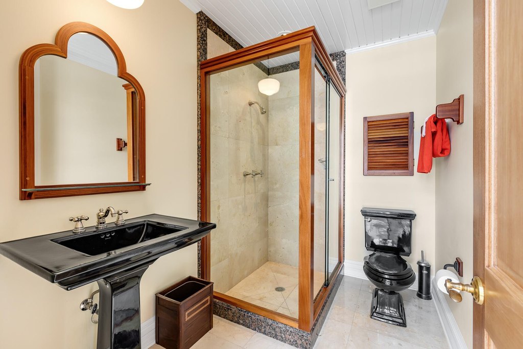 Key West, Florida, 33040, United States, 3 Bedrooms Bedrooms, ,3 BathroomsBathrooms,Residential,Forsale,2004374