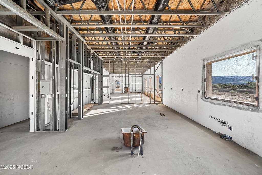 Lompoc, California, 93436, United States, 7 Bedrooms Bedrooms, ,8.5 BathroomsBathrooms,Residential,Forsale,2004311