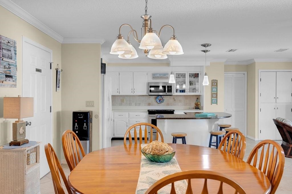 Fernandina Beach, Florida, 32034, United States, 3 Bedrooms Bedrooms, ,2 BathroomsBathrooms,Residential,Forsale,2001135