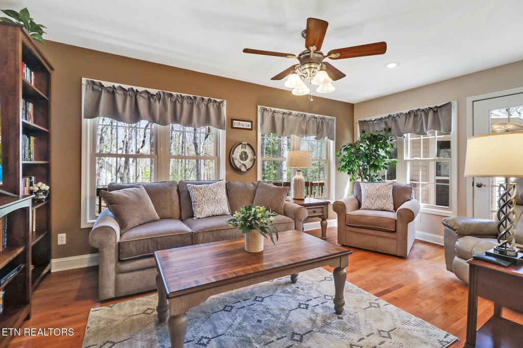 Fairfield Glade, Tennessee, 38558, United States, 3 Bedrooms Bedrooms, ,2 BathroomsBathrooms,Residential,Forsale,1907848