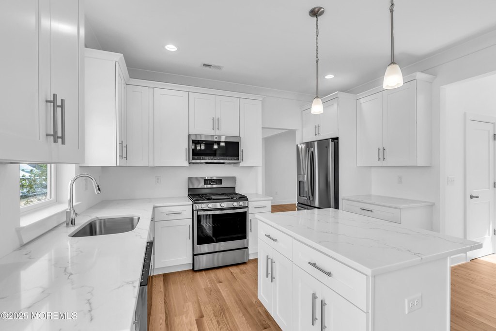 Waretown, New Jersey, 08758, United States, 4 Bedrooms Bedrooms, ,2.5 BathroomsBathrooms,Residential,Forsale,1964524