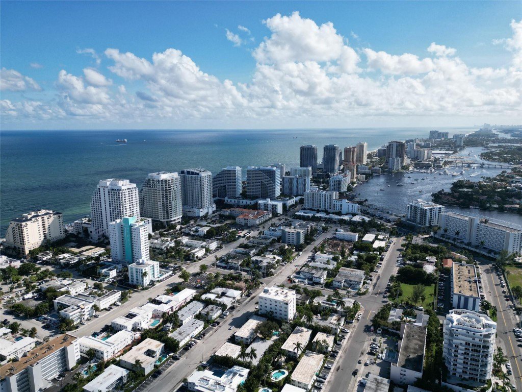 Fort Lauderdale, Florida, 33304, United States, 3 Bedrooms Bedrooms, ,3 BathroomsBathrooms,Residential,Forsale,2011542