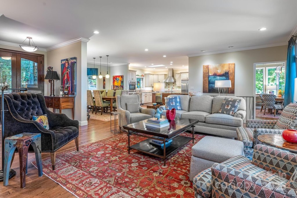 Flat Rock, North Carolina, 28731, United States, 3 Bedrooms Bedrooms, ,3.5 BathroomsBathrooms,Residential,Forsale,1985993