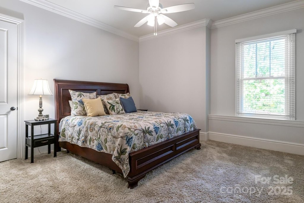 Flat Rock, North Carolina, 28731, United States, 3 Bedrooms Bedrooms, ,3.5 BathroomsBathrooms,Residential,Forsale,1985992