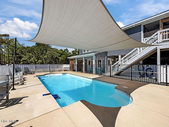 Corolla, North Carolina, 27927, United States, 3 Bedrooms Bedrooms, ,2 BathroomsBathrooms,Residential,Forsale,1993779