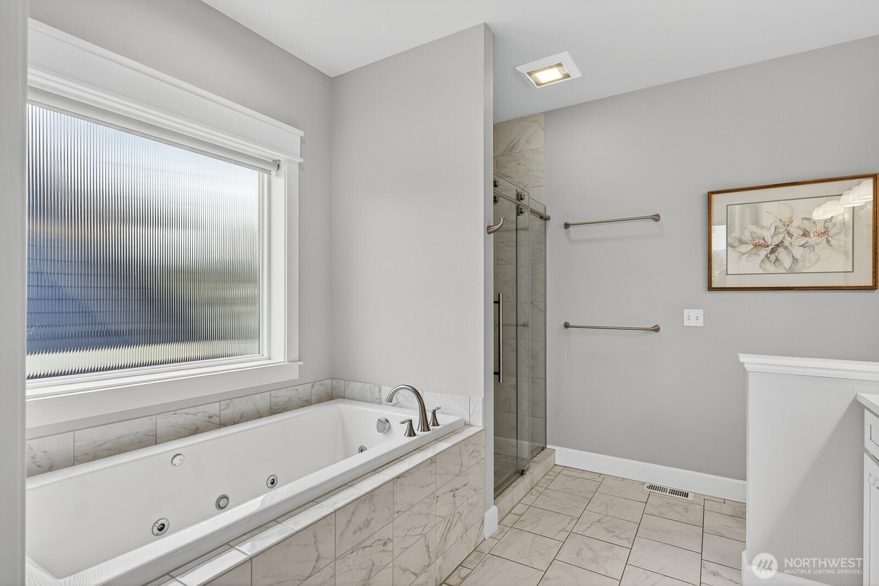 Anacortes, Washington, 98221, United States, 3 Bedrooms Bedrooms, ,2 BathroomsBathrooms,Residential,Forsale,1990713