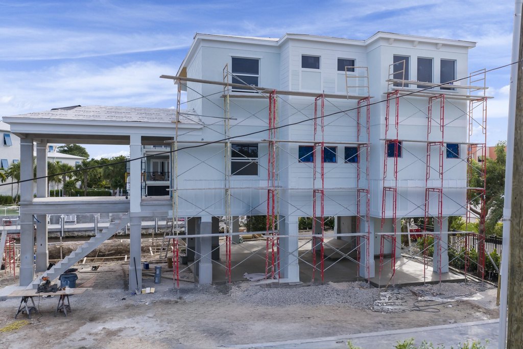 MARATHON, Florida, 33050, United States, 4 Bedrooms Bedrooms, ,4.5 BathroomsBathrooms,Residential,Forsale,1964527