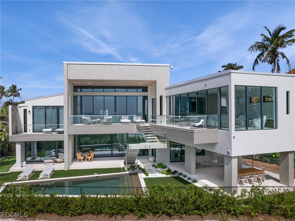 Sanibel, Florida, 33957, United States, 4 Bedrooms Bedrooms, ,4.5 BathroomsBathrooms,Residential,Forsale,1998646